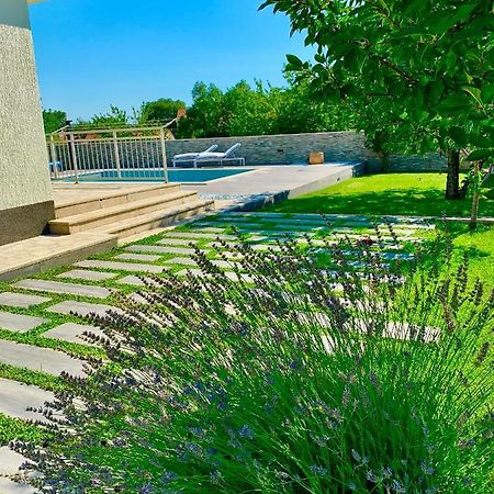 Villa Endi,A Gem Near Sibenik Unesic Ngoại thất bức ảnh