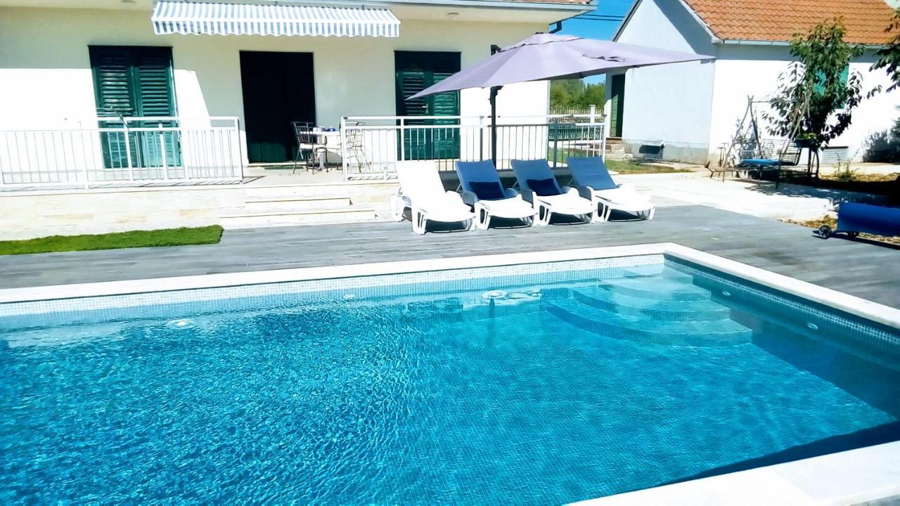 Villa Endi,A Gem Near Sibenik Unesic Ngoại thất bức ảnh