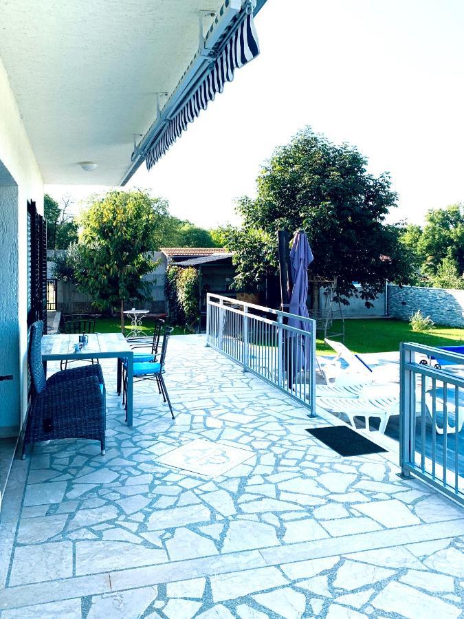 Villa Endi,A Gem Near Sibenik Unesic Ngoại thất bức ảnh